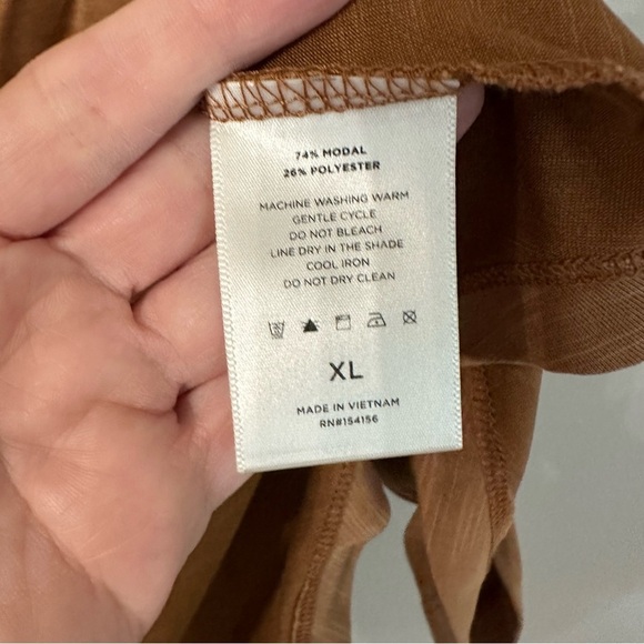 Mod Ref Women’s Brown Short Sleeve Flowy V-Neck Hi/Lo Casual Top Sz XL GUC - Picture 5 of 7